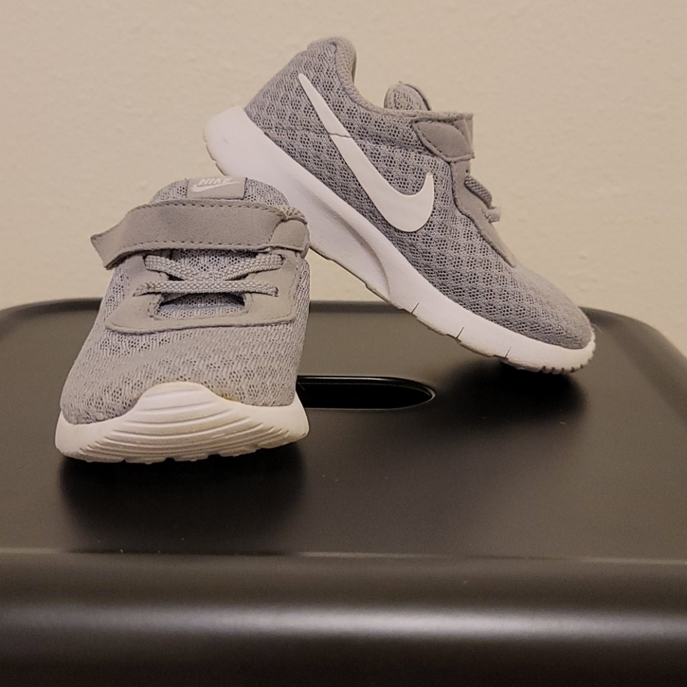 Gray Nike Tanjun